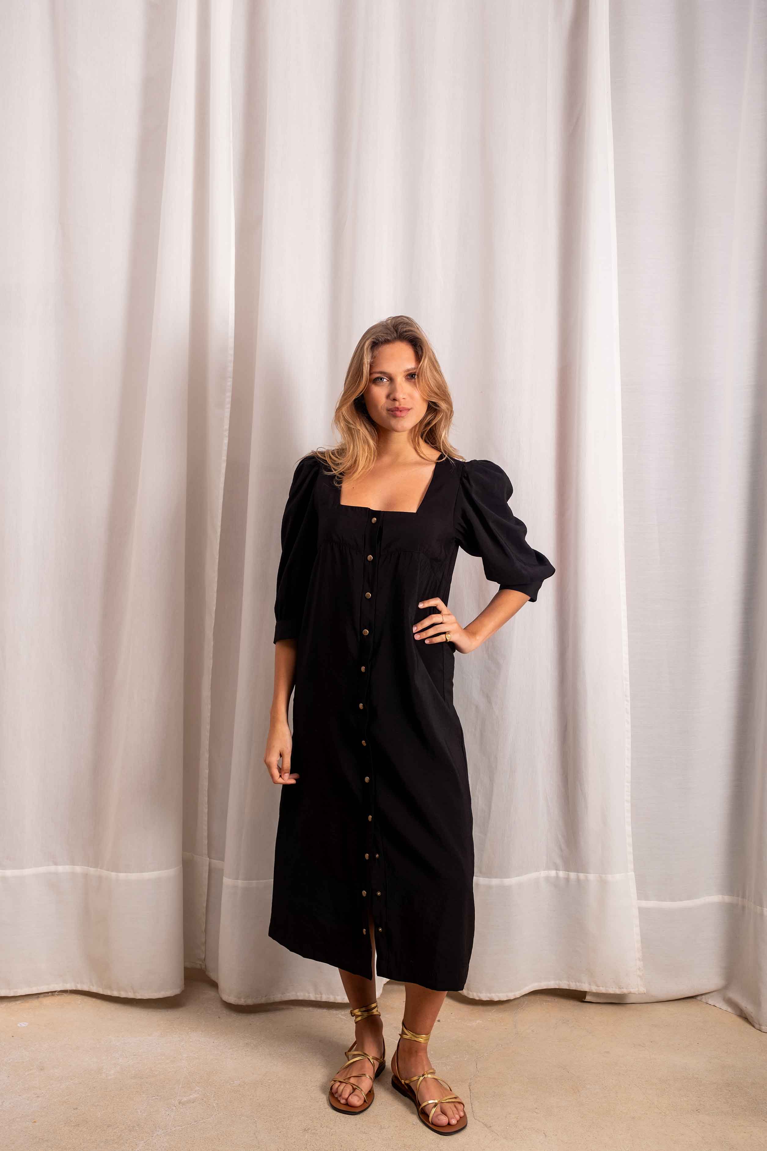 Robe Bindi- Near The Sun marque de vêtement anti UV