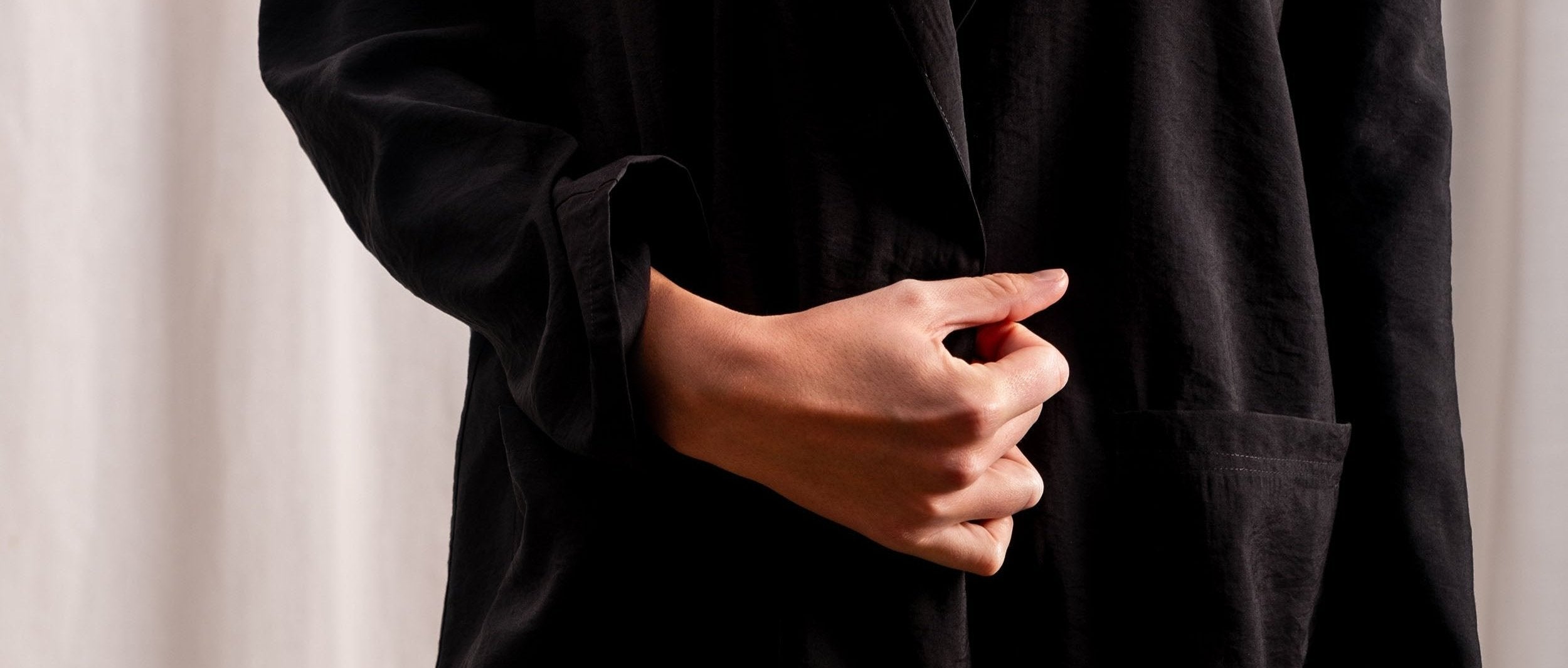 Tissu anti uv noir UPF 50+ Near The Sun