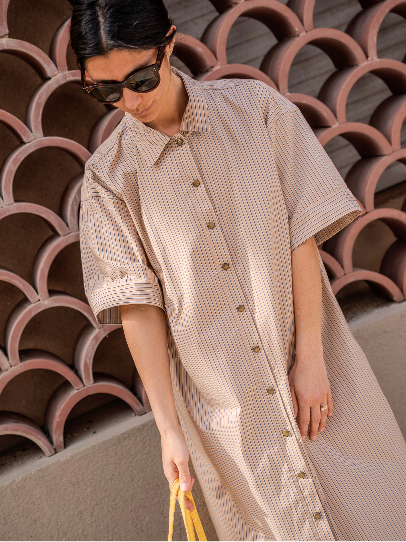 Robe beige rayé en popeline de coton Near The Sun Vêtement anti UV pour femme UPF 30